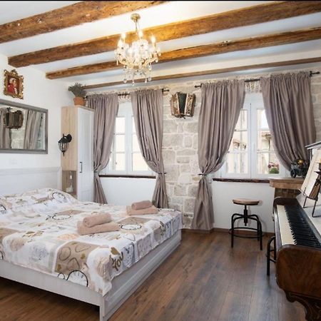 Domus Maximus Apartman Póla Kültér fotó