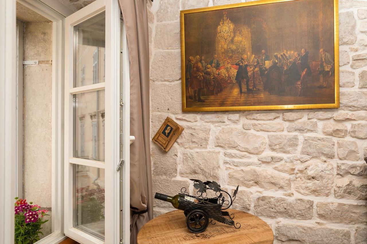 Domus Maximus Apartman Póla Kültér fotó
