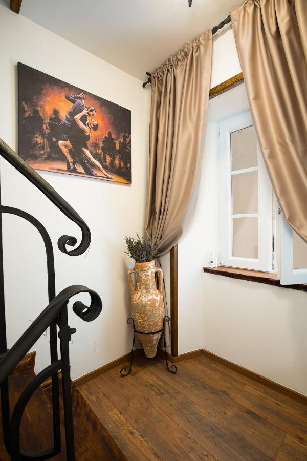 Domus Maximus Apartman Póla Kültér fotó