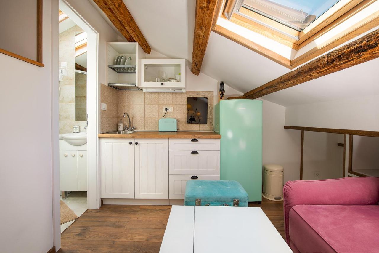 Domus Maximus Apartman Póla Kültér fotó