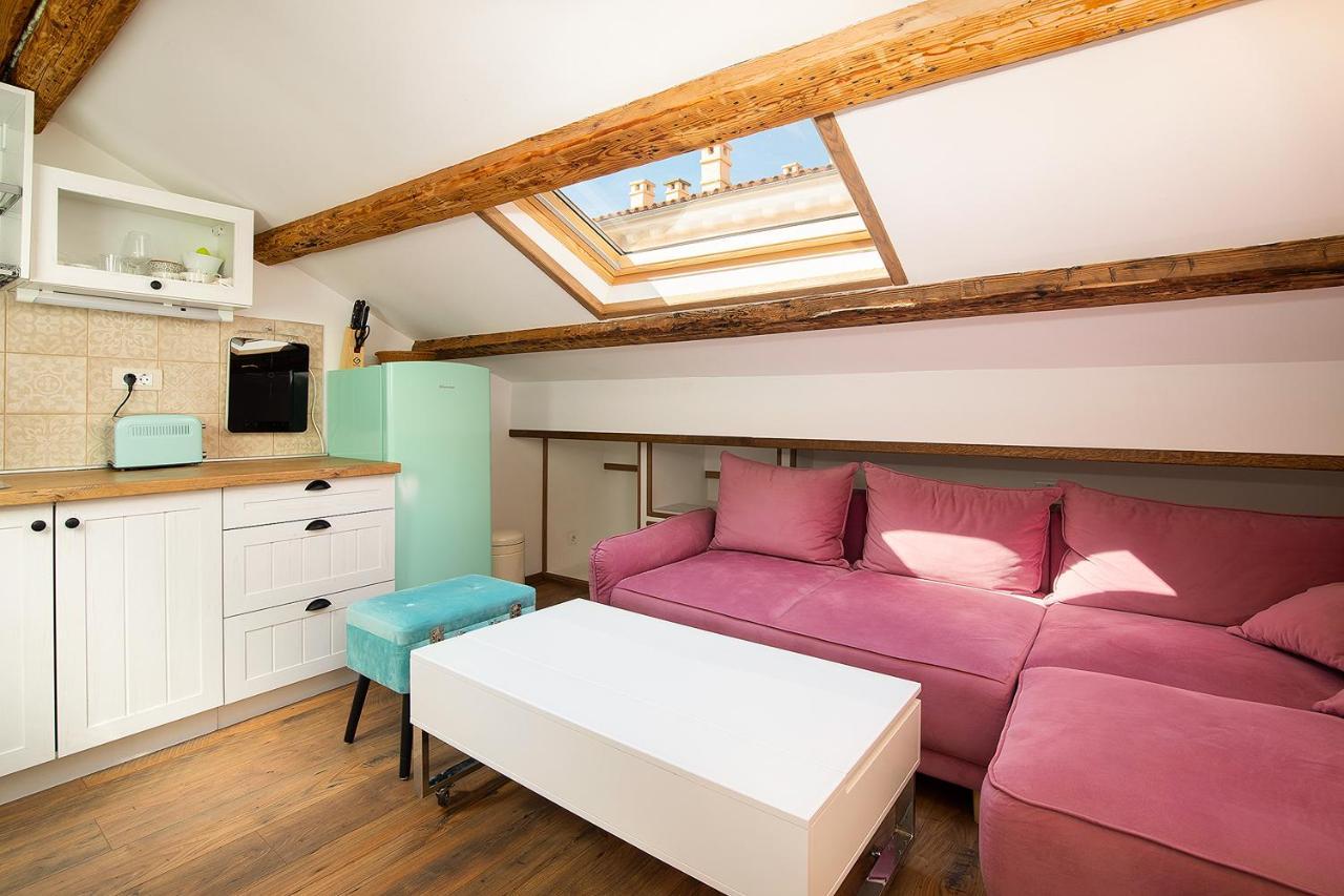 Domus Maximus Apartman Póla Kültér fotó