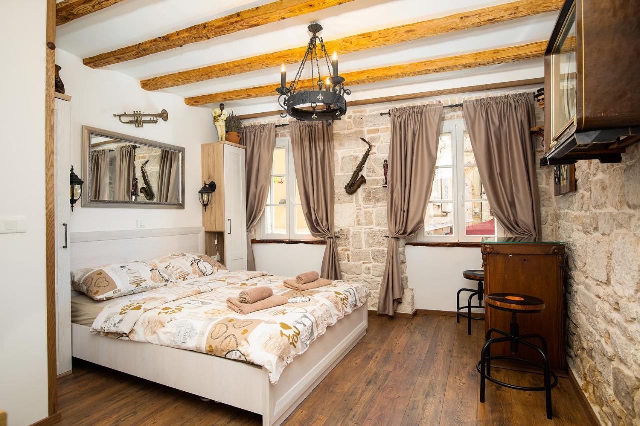Domus Maximus Apartman Póla Kültér fotó
