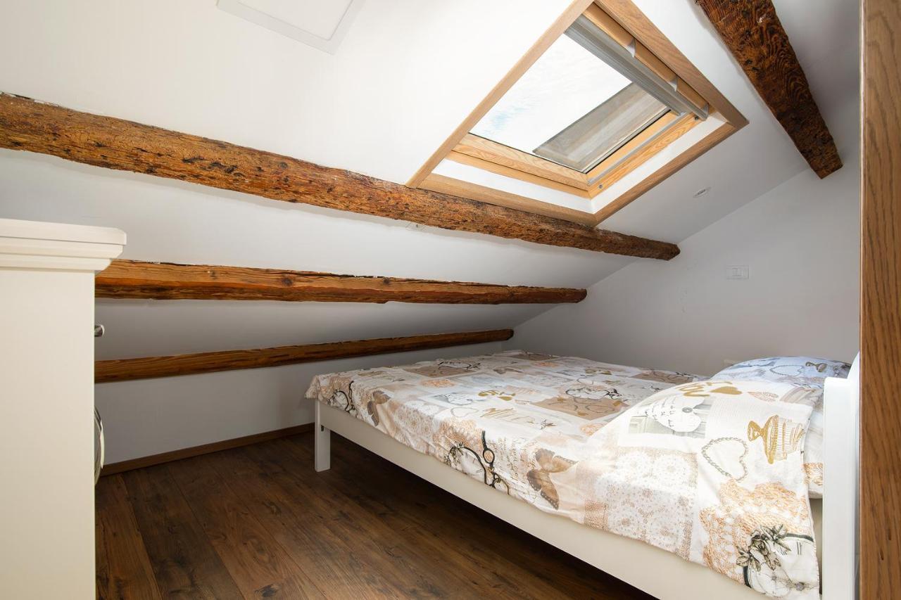 Domus Maximus Apartman Póla Kültér fotó