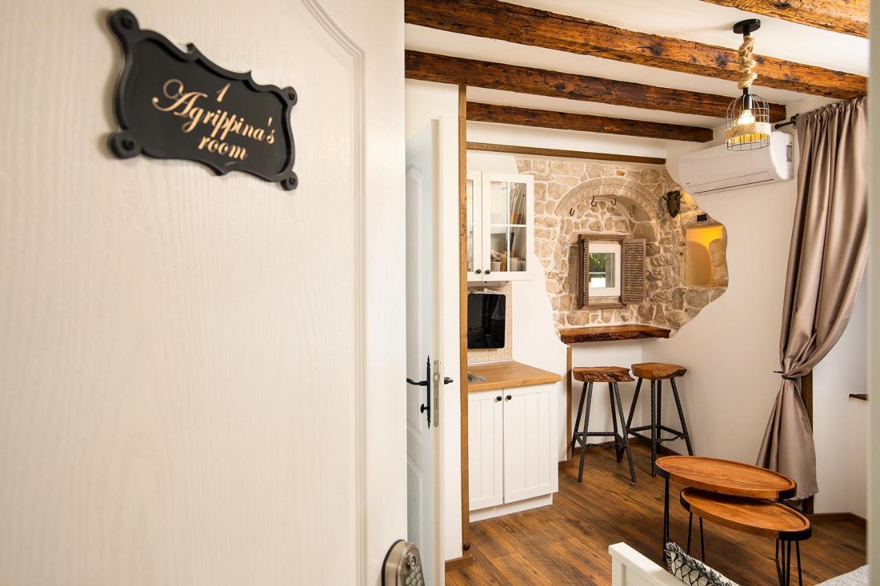 Domus Maximus Apartman Póla Kültér fotó