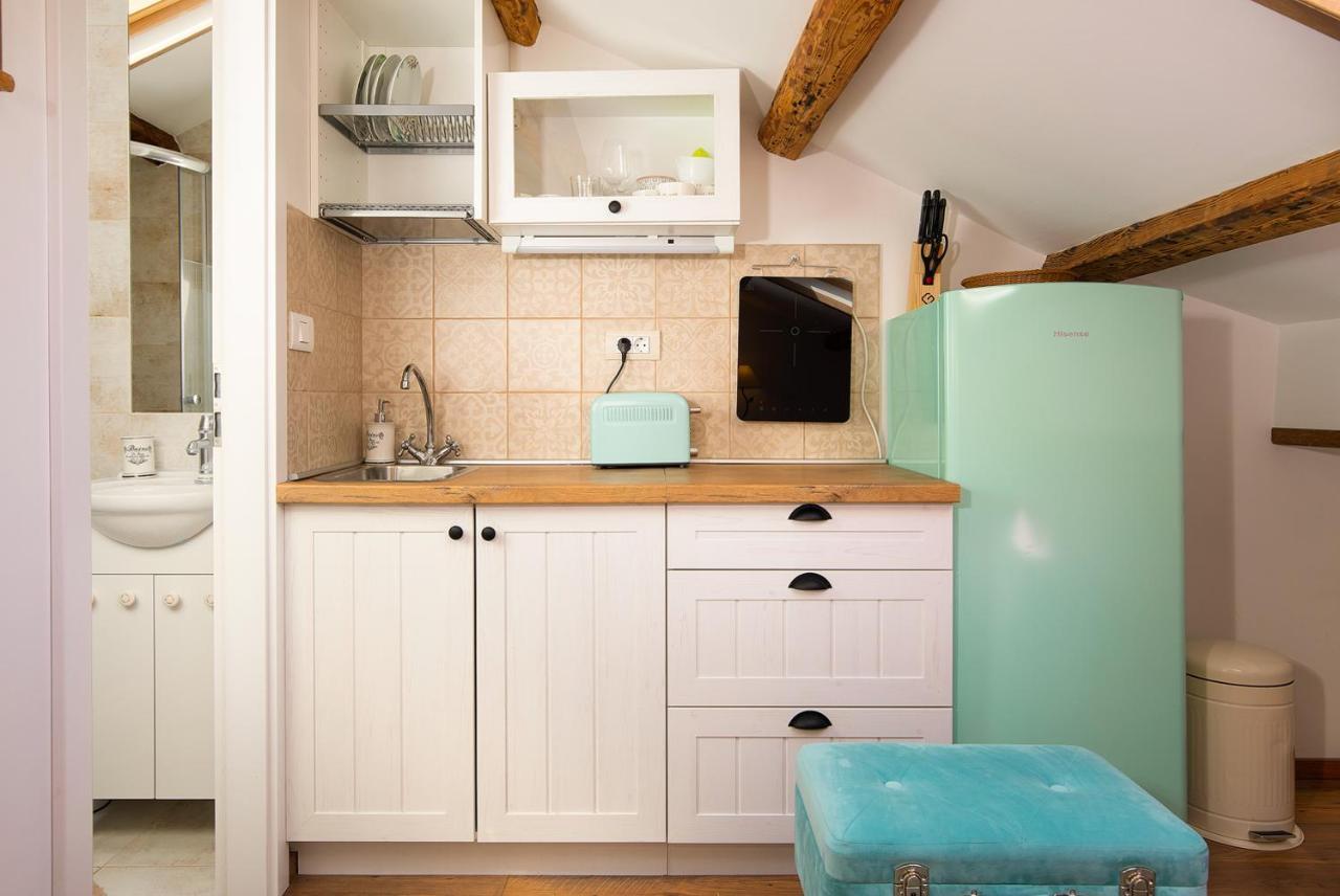 Domus Maximus Apartman Póla Kültér fotó