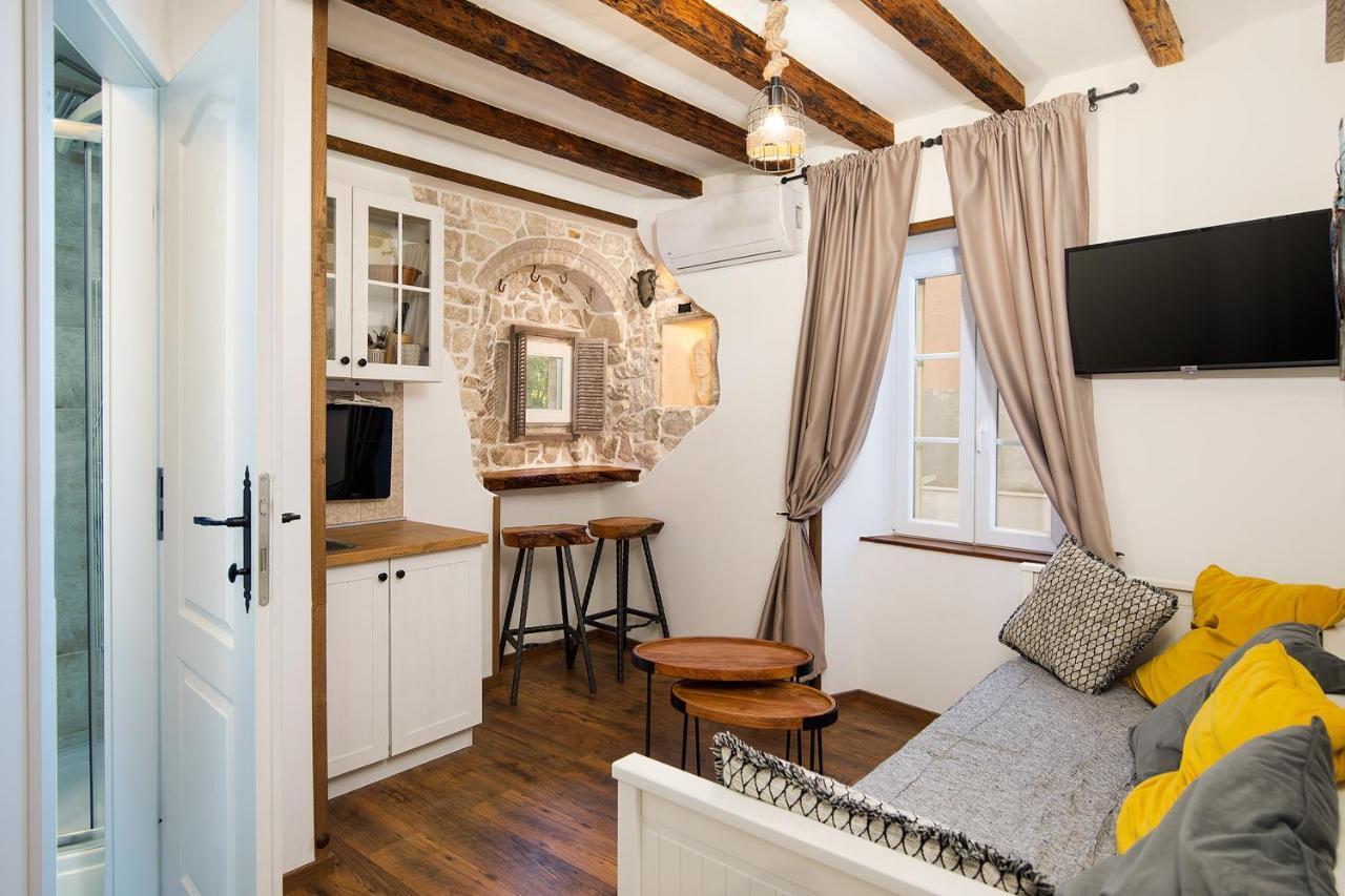 Domus Maximus Apartman Póla Kültér fotó