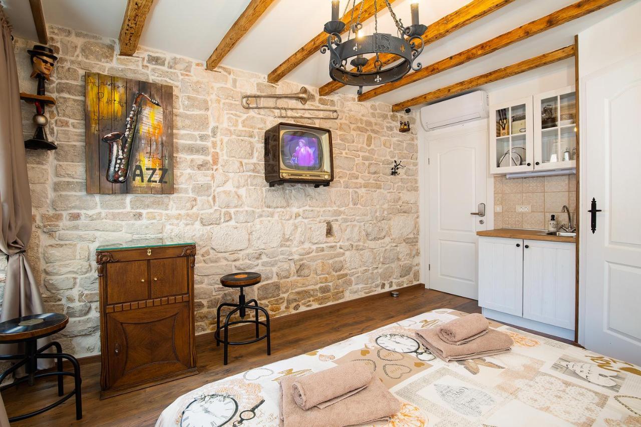 Domus Maximus Apartman Póla Kültér fotó